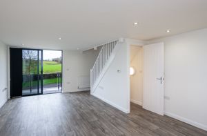 Living area- click for photo gallery